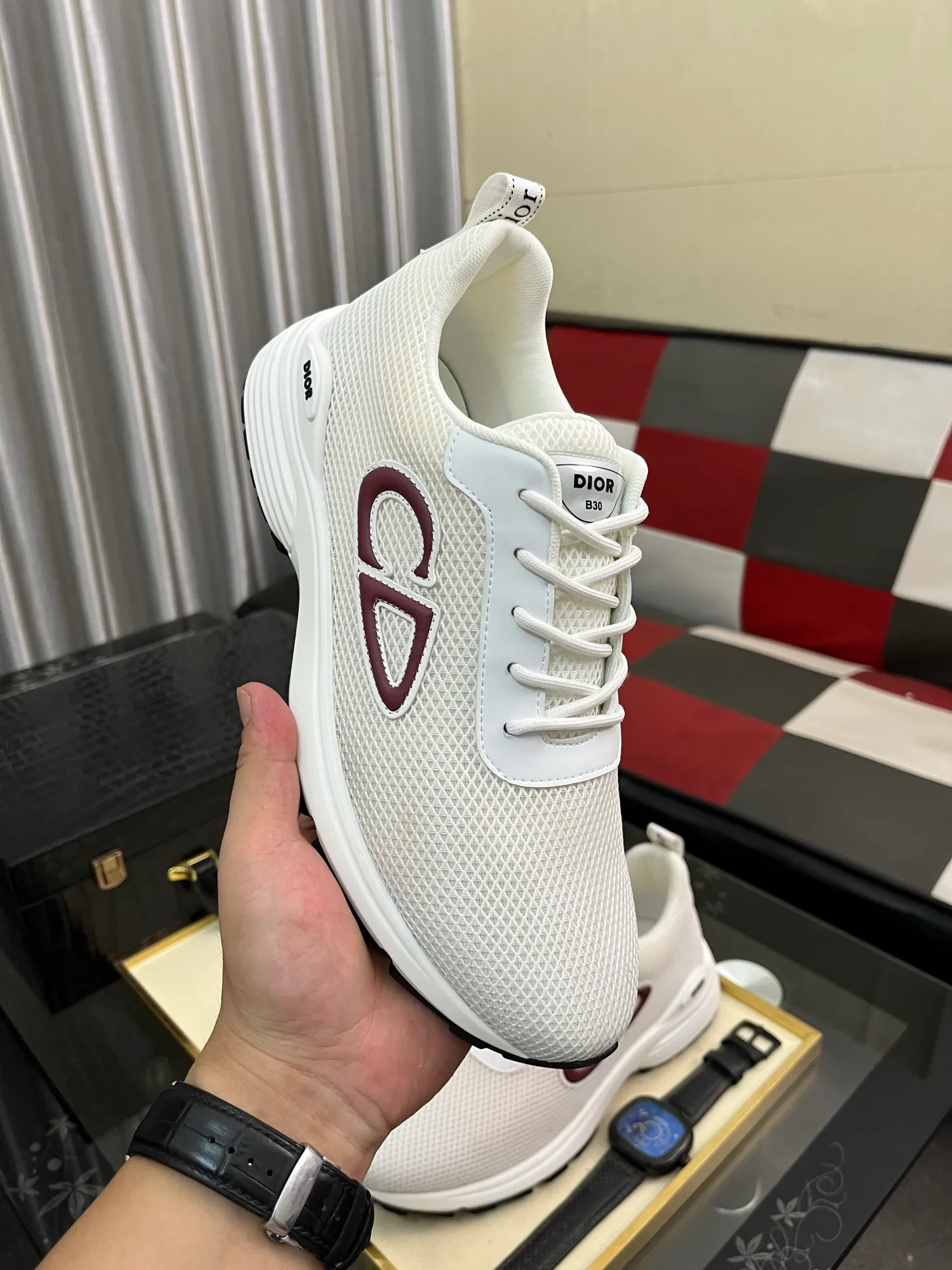 Men's Men's Shoes 💰440⌚️⌚️[Dior] Dior's new casual men's shoes are launched in Hong Kong counters. Official website 1:1 production. Original Italian materials. Designed by European and American masters. Perfect shape to create counter quality. Solid color rubber wear-resistant outsole and classic dazzling head! Super versatile and very comfortable. High-end without losing taste, fashionable and novel! ! Absolute focus! Code number: 38-444️⃣Colors available